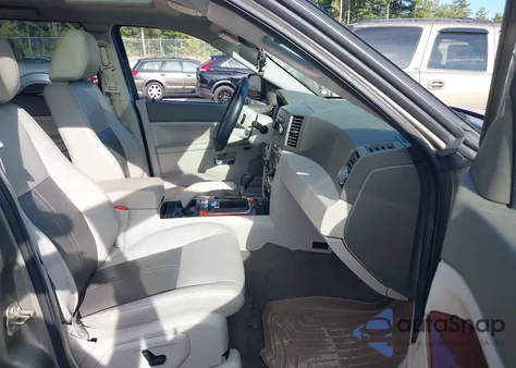 2005 Jeep Grand Cherokee Limited из США, поврежденный, VIN 1J4HR58N85C553372